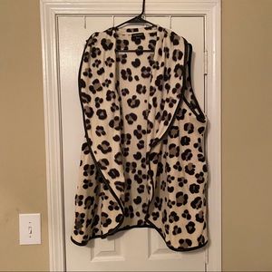 Simply Southern Leopard Sleeveless Overpiece